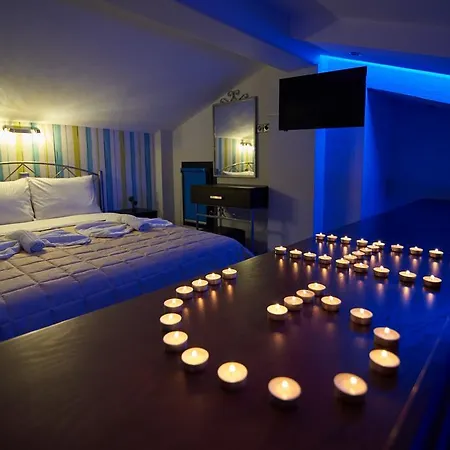 Grey House * Nikiti (Sithonia)