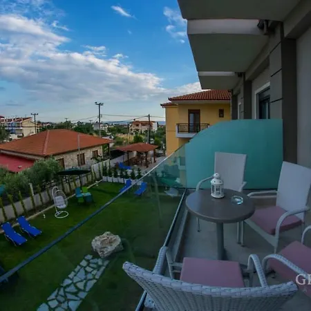 Grey House Nikiti (Sithonia)