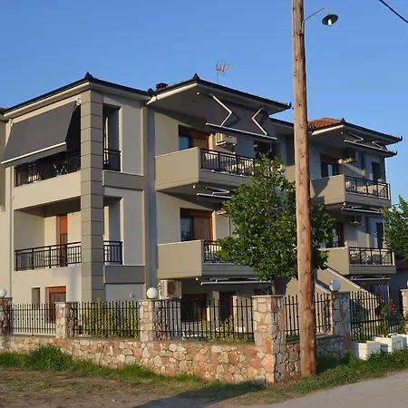 Grey House Nikiti (Sithonia)
